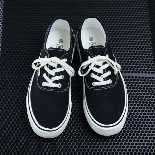 Low-top sneakers, trendy shoes, versatile couple casual shoes, canvas shoes, men's shoes
