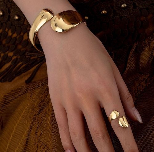 Metal, Fashionable And Luxurious