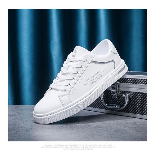 Summer trendy shoes