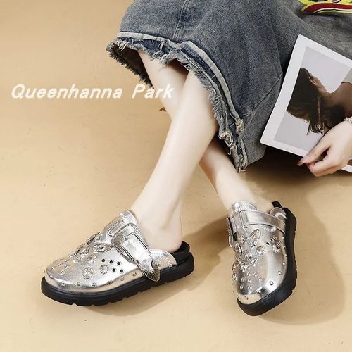 Women's Fashion Comfortable Rivet