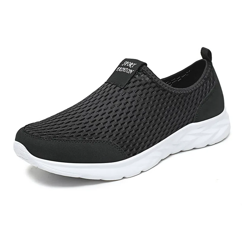 Breathable slip-on shoes for men