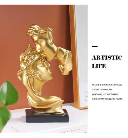 Resonance Between Two Lovers Couple Decoration Art Work Crafts For Display