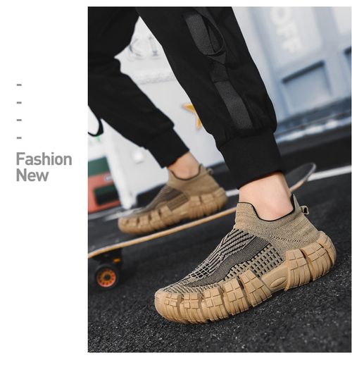 Summer New Arrival Slip-On Casual Trainers with Knit Socks and Soft Soles for Men