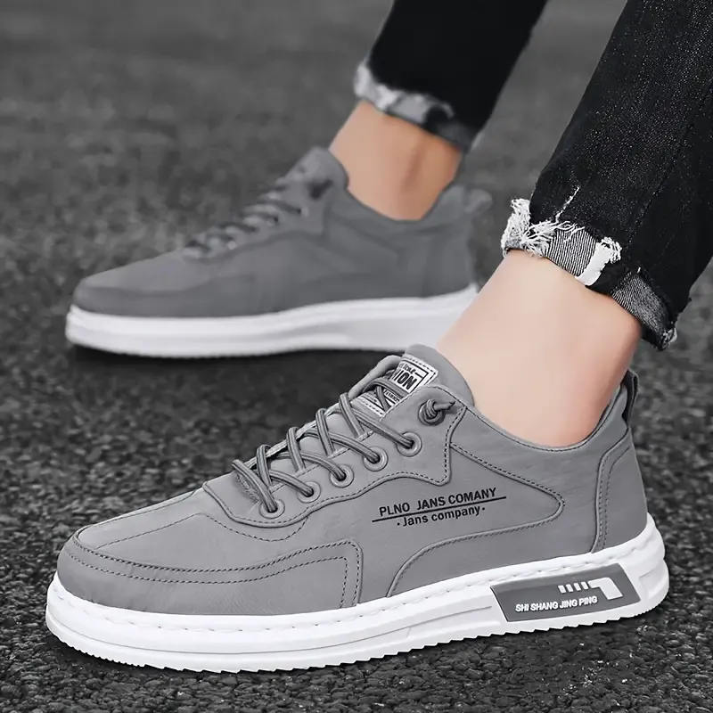 Men's Trendy Solid Skateboard Shoes