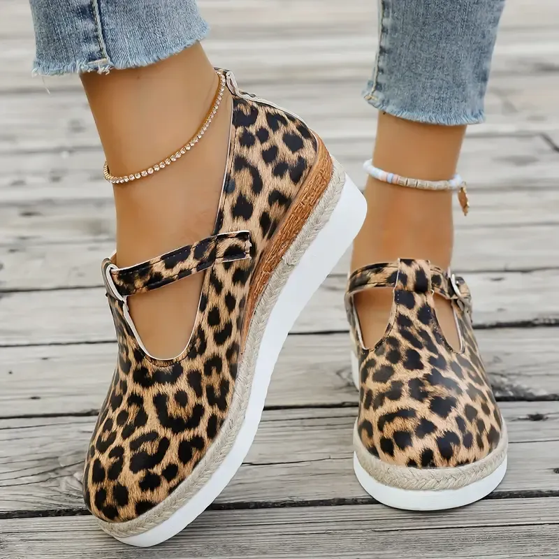🔥🔥Hot Sale Promotion -Elegant Women's Leopard Print Loafers - Lightweight, Slip-On Casual Shoes With Rubber Sole For All Seasons