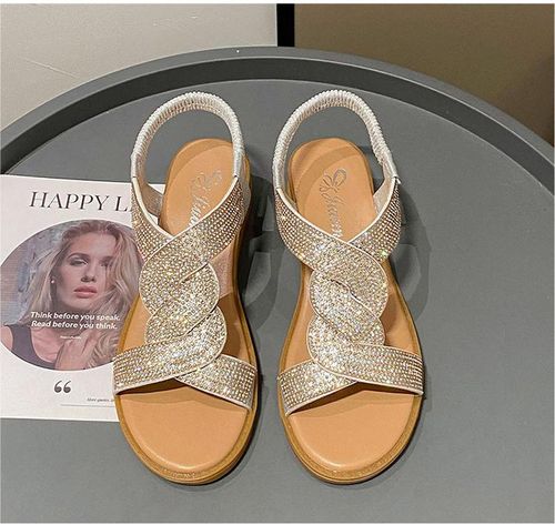 A summer internet-famous fairy-like Roman shoe girl