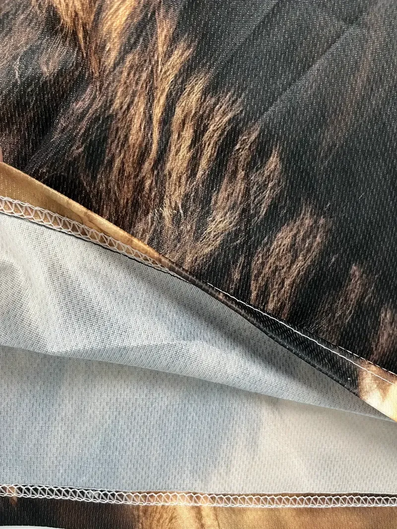Summer-Ready Lion Pattern Tee