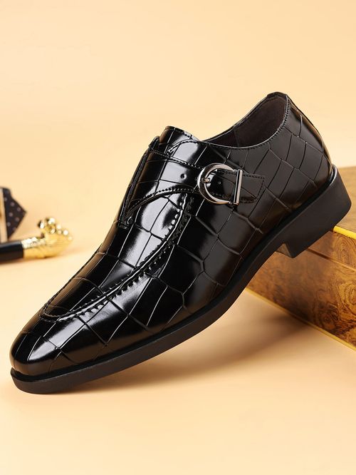 New square-toed shoes