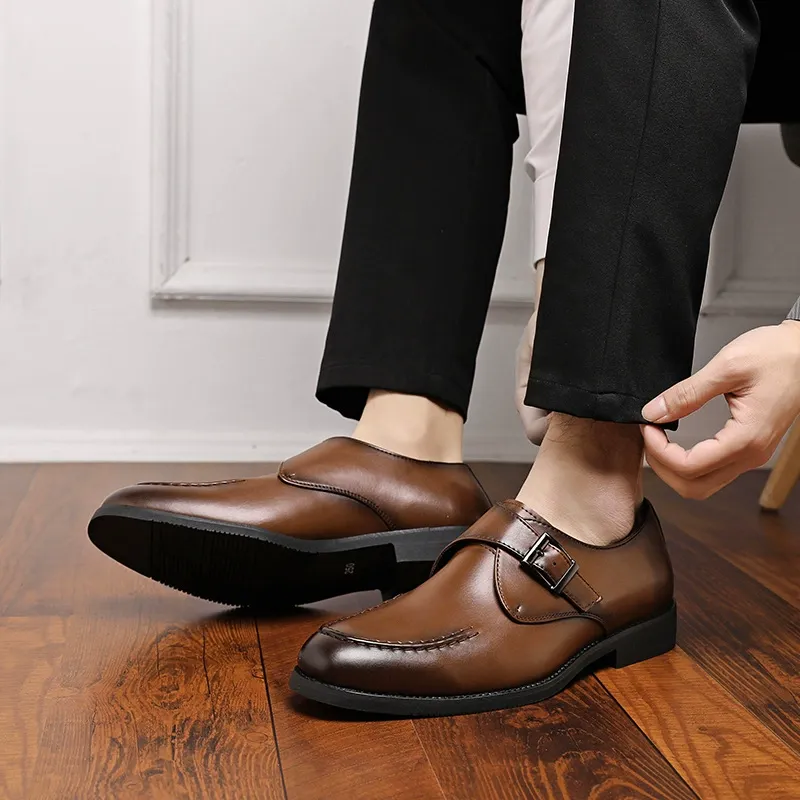 Business formal leather shoes, fashionable and casual British hooded low-top men's shoes