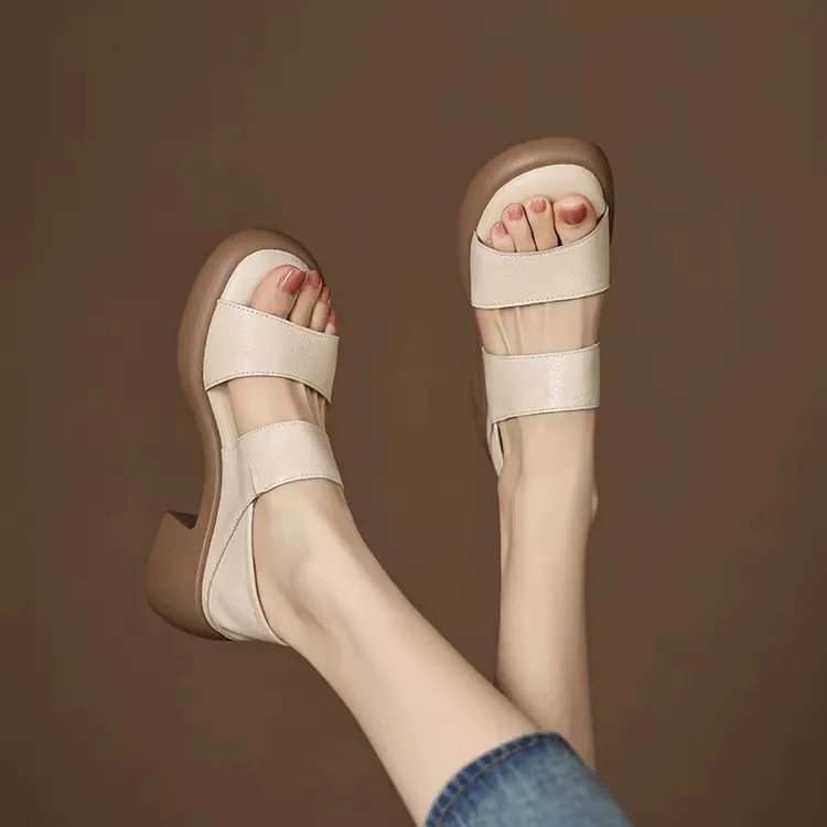 Ultra-soft genuine leather soft-soled one-piece slip-on fish-mouthed sandals for women