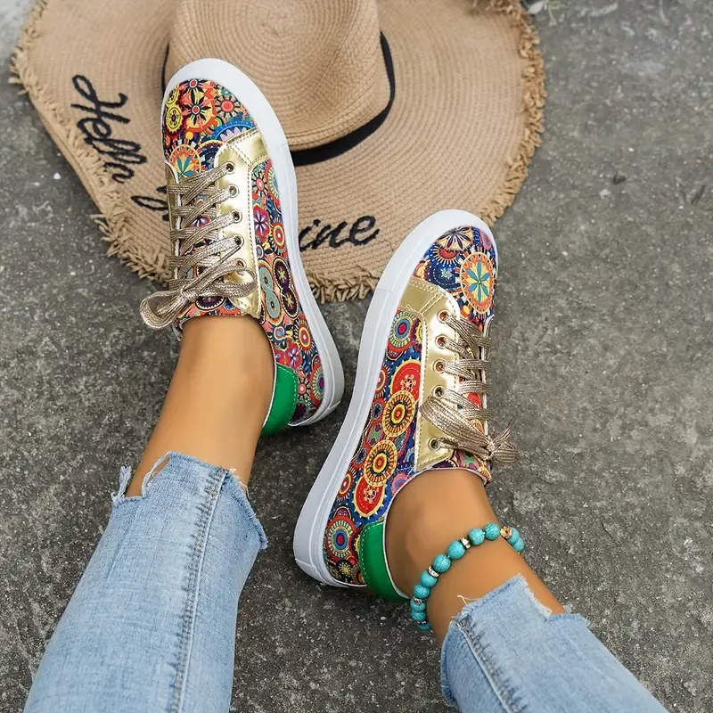 Women's Fashionable Lace-Up Sneakers with Colorful Patterns - Versatile & Stylish, Low-Top Casual Shoes for All SeasonsAccra, Kumasi,Takoradi Cash on delivery