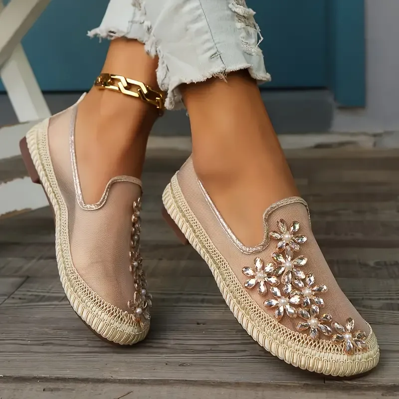 Women's Breathable Mesh Sneaker, Floral Pattern, Crystal Embellishment, Soft and Comfortable Flat Shoes for Summer