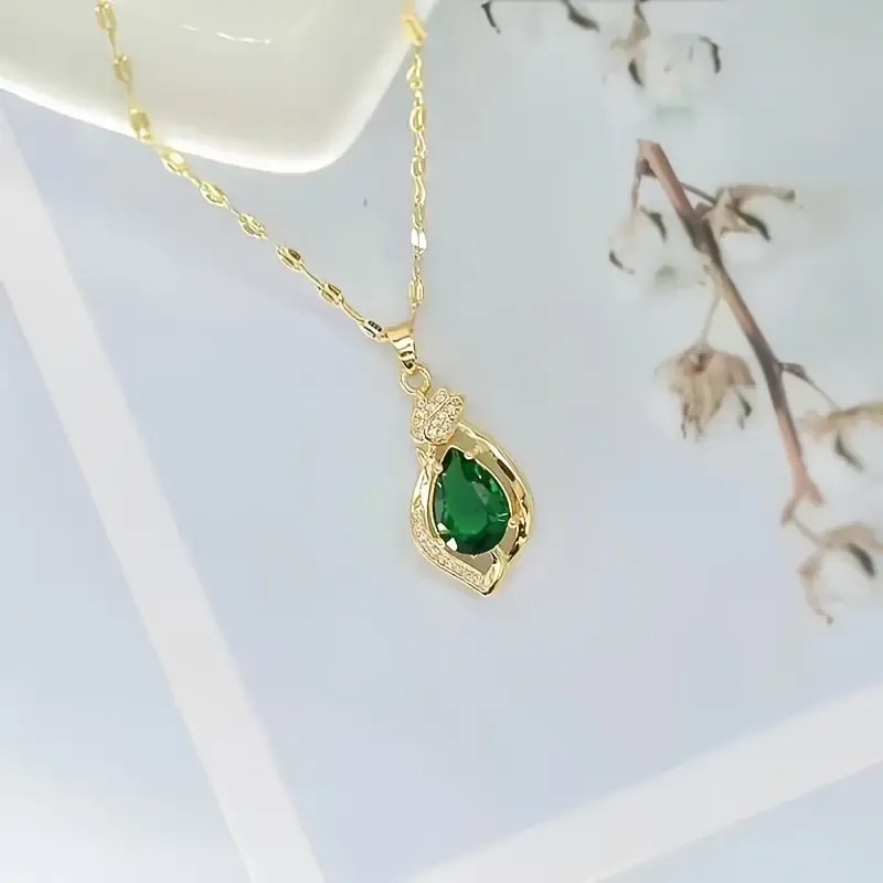 🔥🔥Hot Sale Promotion -1pc Elegant And Stylish Faux Emerald Pendant Necklace, Perfect As A Gift For Birthdays Or Any Special Occasio