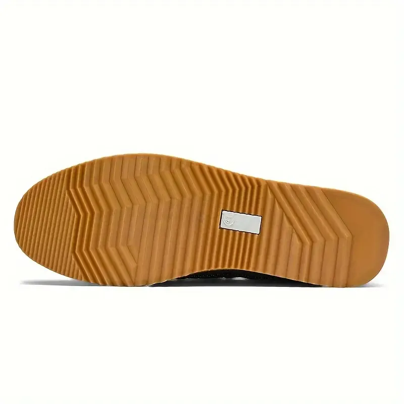Men's Slip On Casual Shoes Non Slip Low Top Comfy Breathable Outdoor Walking Jogging Hiking All Seasons