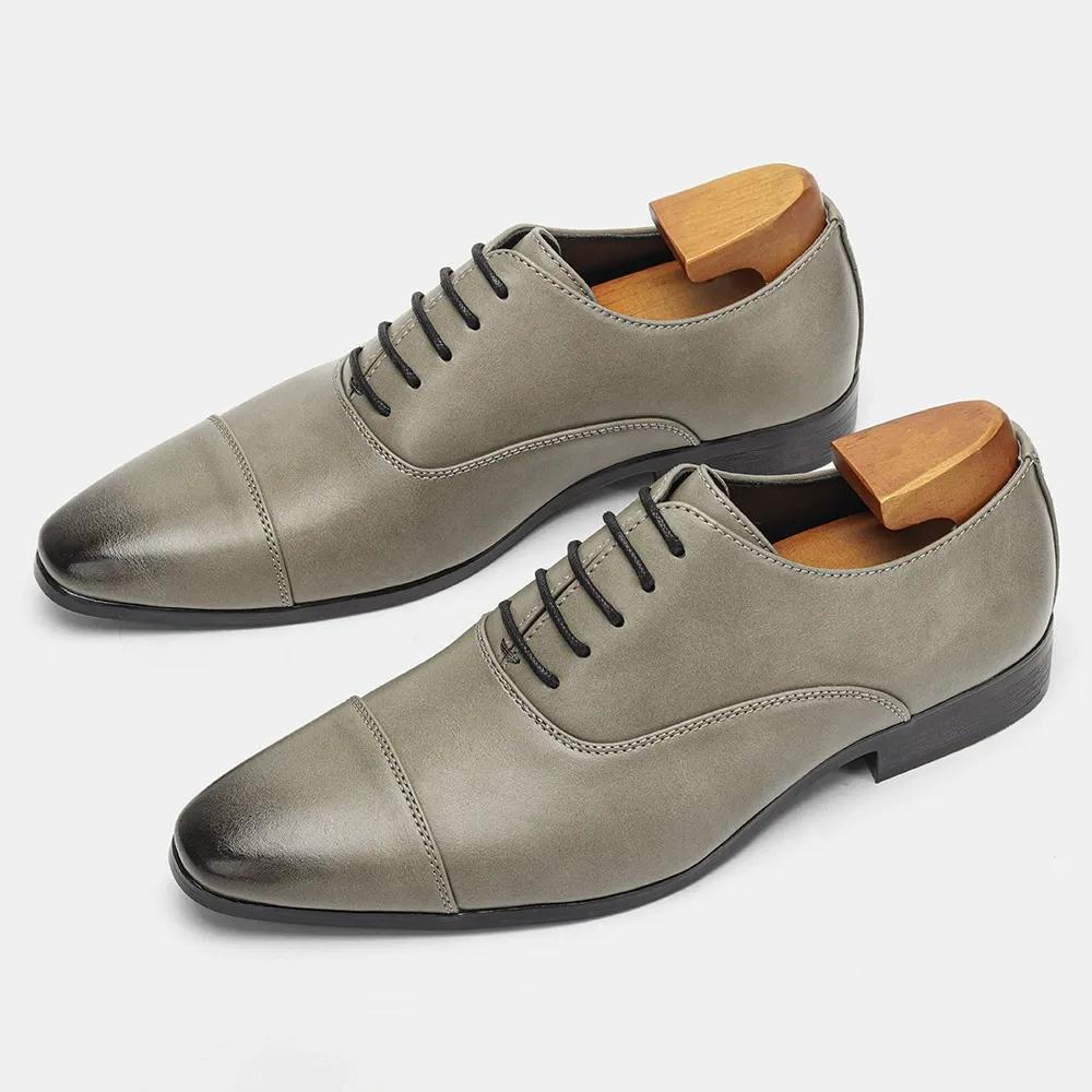 High-end pointed toe Oxford shoes for men, comfortable business shoes, classic British leather shoes, retro polished formal shoes