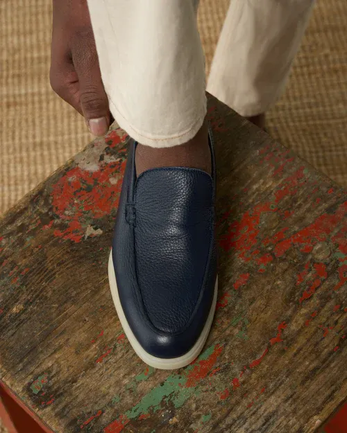 comfortable slip-on flat shoes for couples