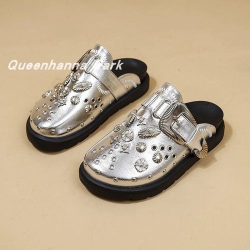 Women's Fashion Comfortable Rivet