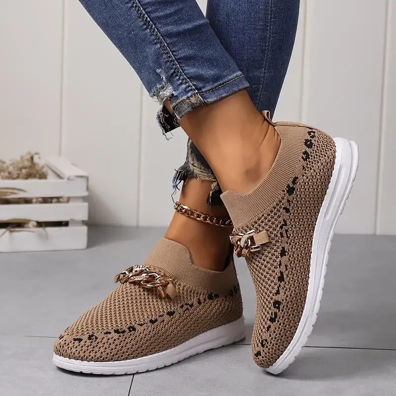 Women's Lightweight Outdoor Sneakers With Chain Decor, Mesh Breathable Low Top Walking Shoes
