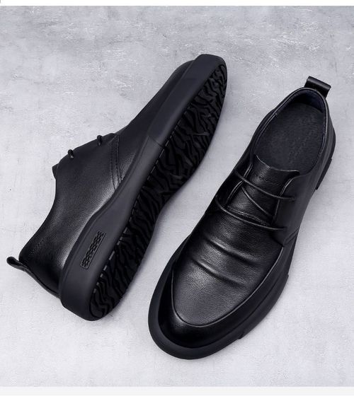 Trendy and versatile British style business casual men's shoes, soft leather shoes with soft soles.