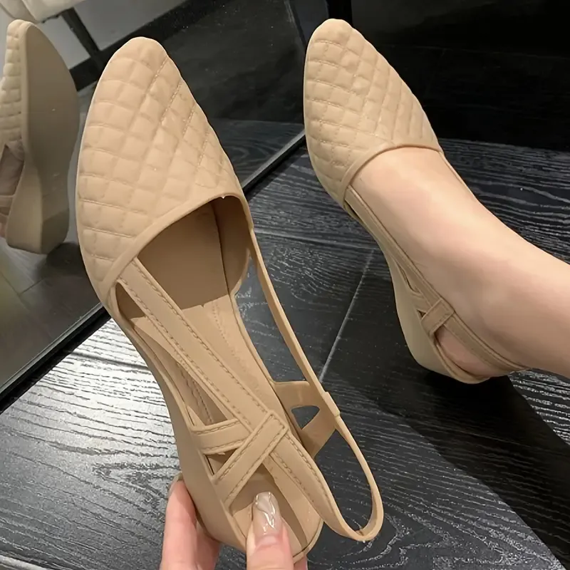 Stylish Quilted Point Toe Wedges