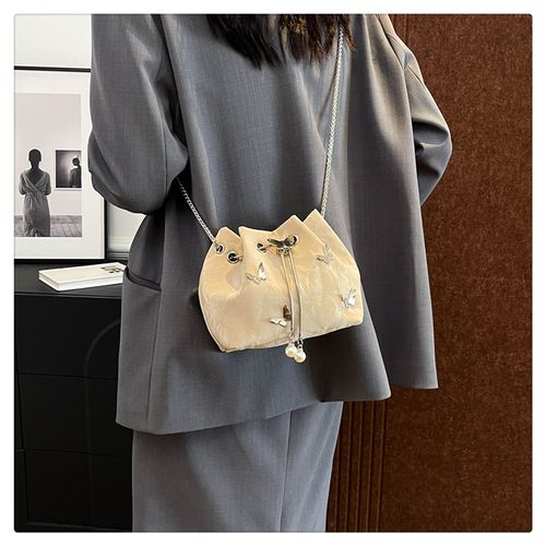 Niche design pleated pull out butterfly shoulder crossbody bag