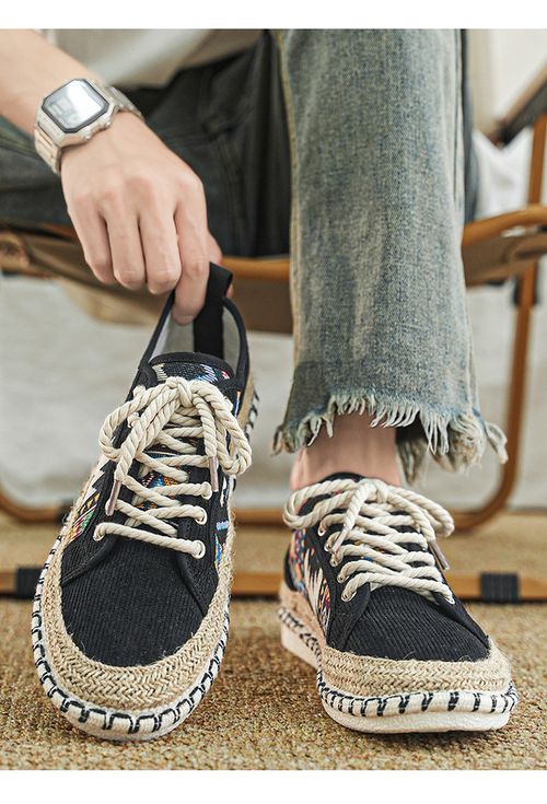 Outdoor canvas shoes