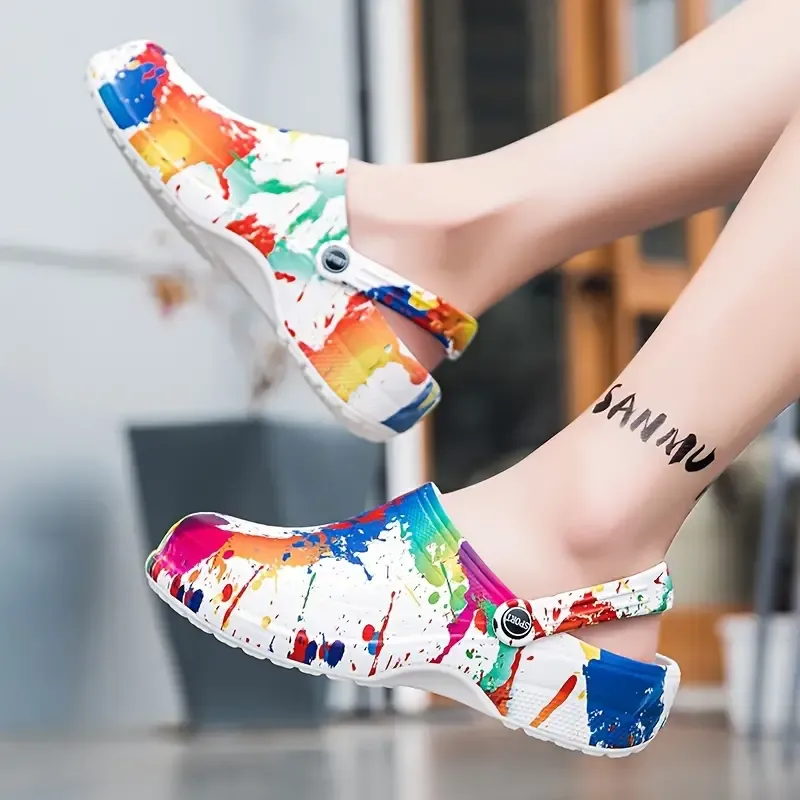 Women's Graffiti Pattern Clogs, Casual Slip On Garden Shoes, Lightweight Beach Shoes