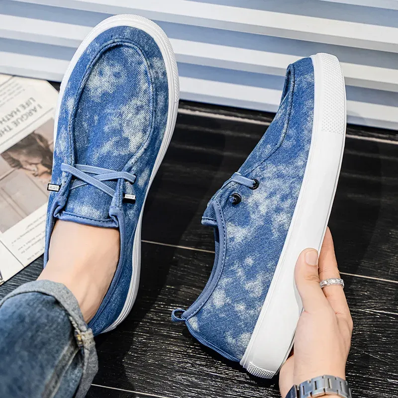 toe graffiti canvas breathable sneakers