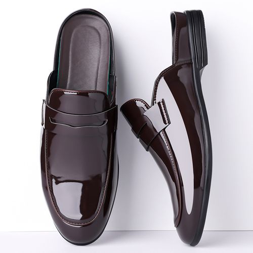 Business casual leather pointed-toe dress shoes for formal men's wear