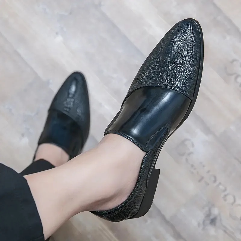 Men's Retro-Inspired Slip