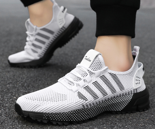 Soft sole comfortable breathable mesh running shoes