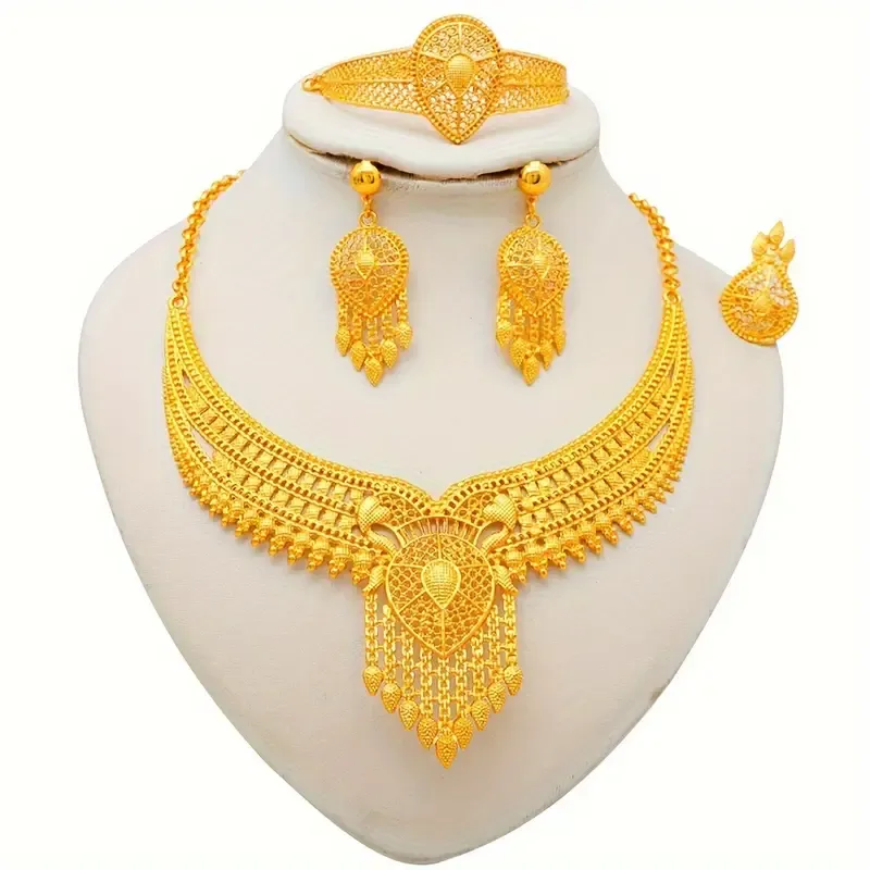 Traditional Bridal Jewelry Set
