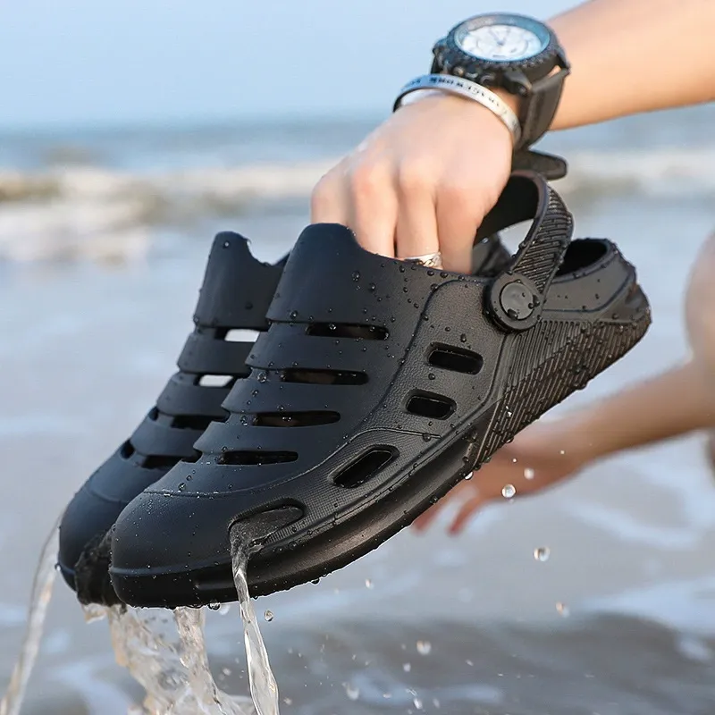 Men's hole shoes summer outdoor non-slip beach shoes