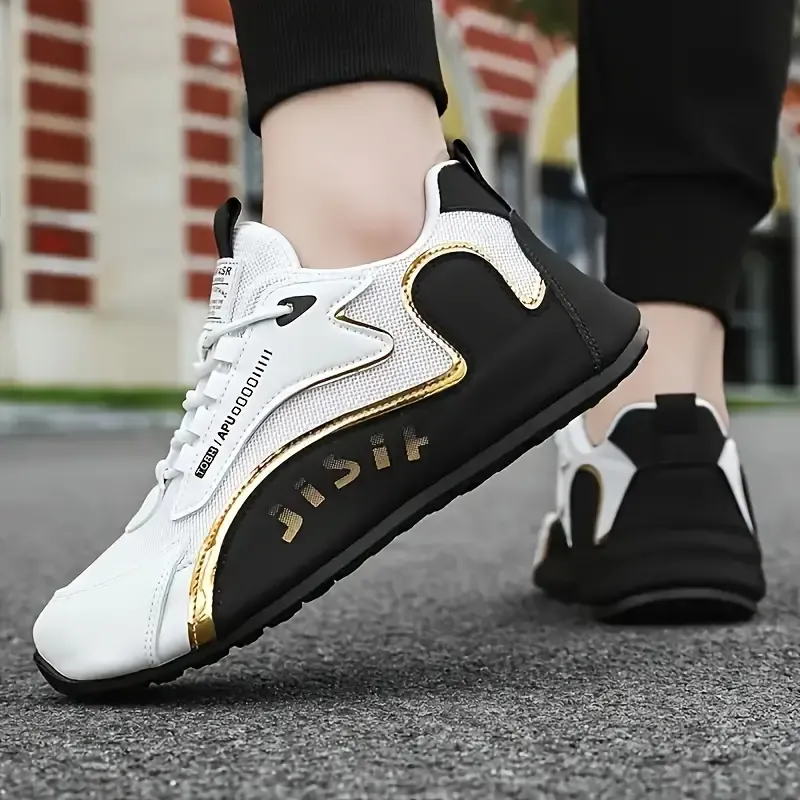 Ultra Comfy Striped Hiking Shoes for Men - Breathable