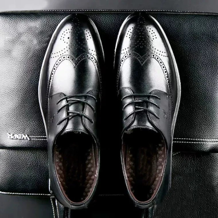 British style breathable carved leather shoes