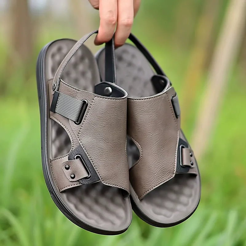 High-end sandals men's casual shoes non-slip soft-soled beach shoes