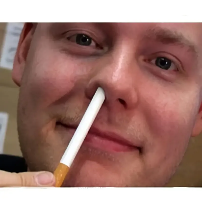 Disappearing Cigarette Magic Trick Set