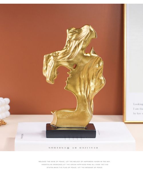 Resonance Between Two Lovers Couple Decoration Art Work Crafts For Display
