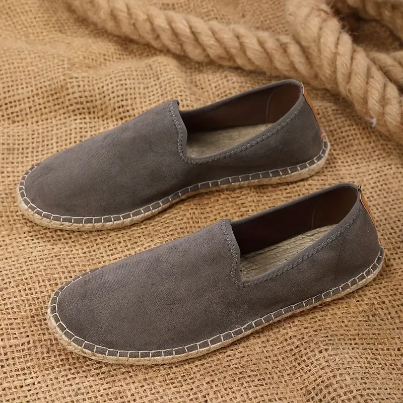Vintage Handcrafted Linen Slip-On Shoes for Men: Casual, Minimalist, and Suitable for All Seasons