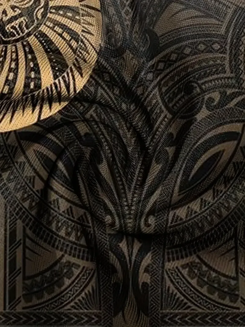 2-piece Men's Ethnic Pattern Allover Print Summer Outfit Set, Men's Short Sleeve Crew Neck T-shirt & Drawstring Shorts With Pockets