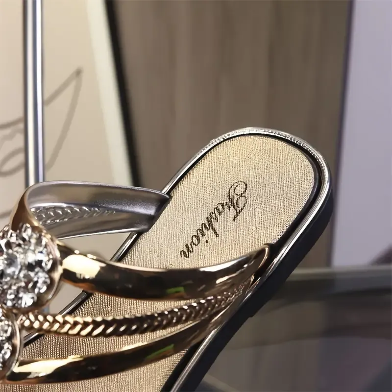 Women's Flower Rhinestone Flip Flops, Fashion Clip Toe Summer Flat Slide Shoes, Casual Outdoor Beach Slides