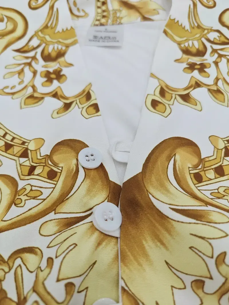 Men's Trendy V-neck Graphic Shirt With Stylish Print, Versatile For Summer Vacation And Casual Wear