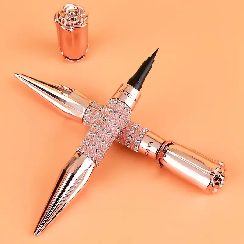 Glittering Black Liquid Eyeliner