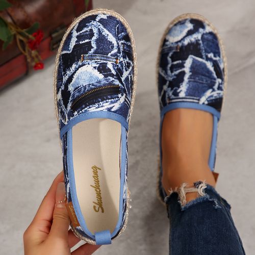 Women's mid-cut slip-on flat shoes