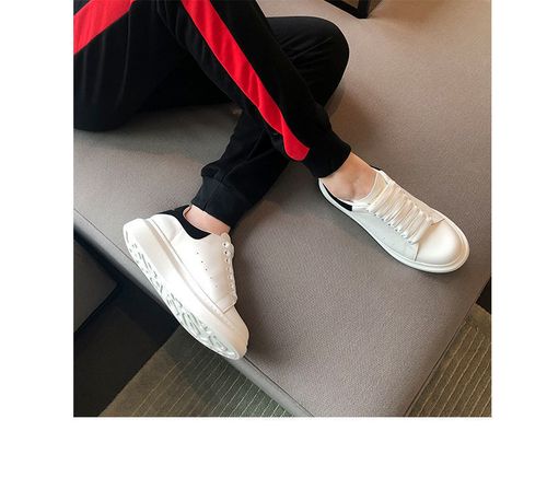 2025 new large size white shoes sports casual men's shoes net celebrity trend heightening shoes