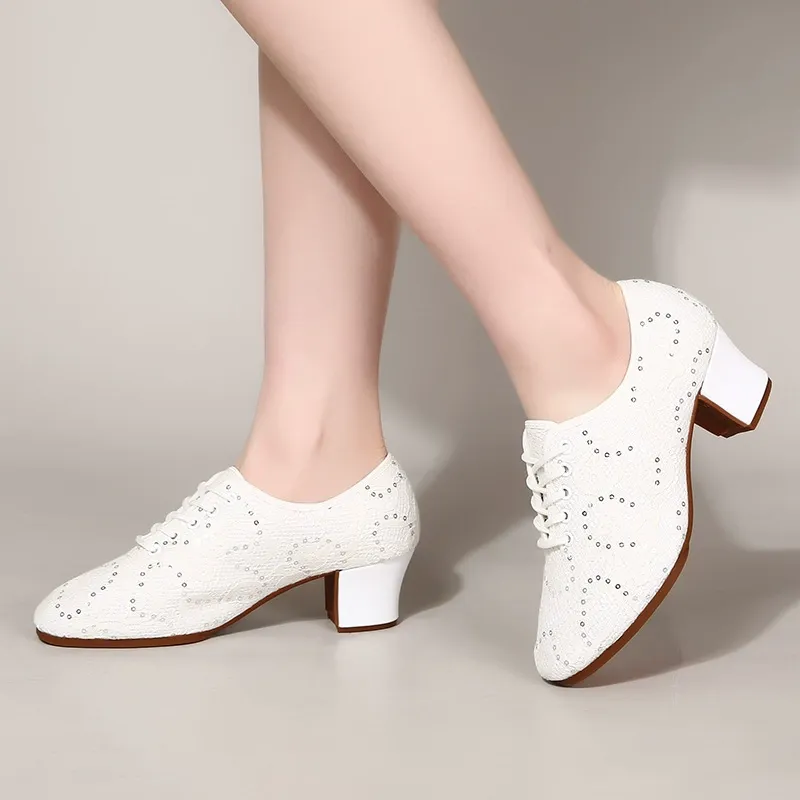 New low-top soft-soled dance shoes for women