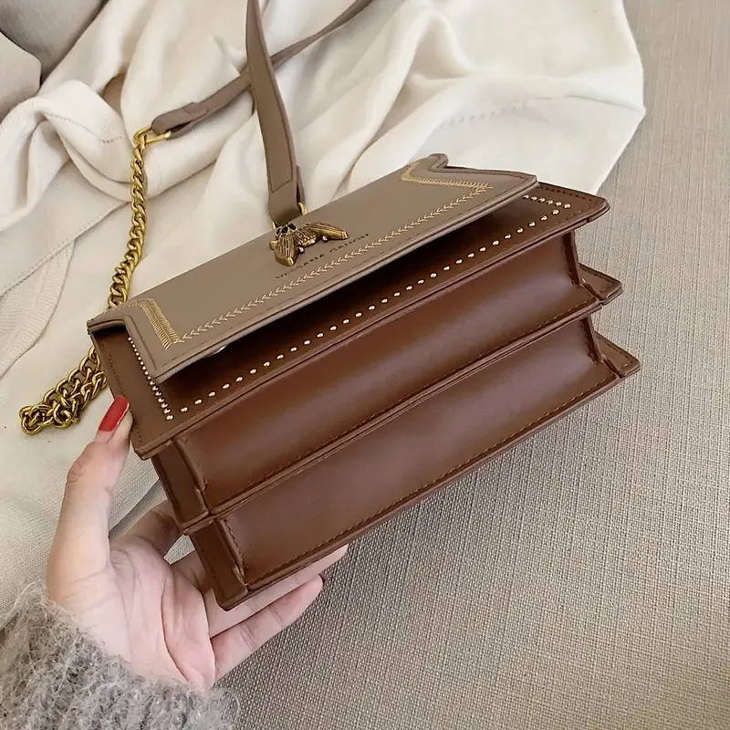 Vintage Women's Crossbody Bag, Rivets Decor Flap Square Purse with Chain Shoulder, Bee Decor