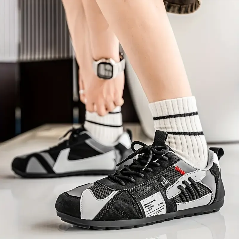 lightweight and simple slip-on lazy shoes