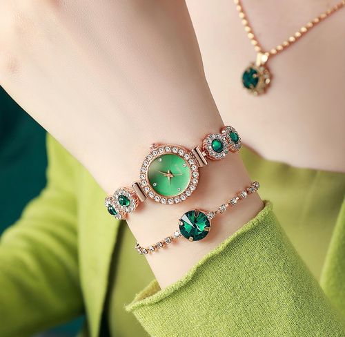 Rhinestone Quartz Watch