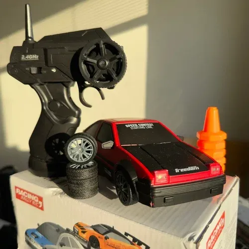 🎁 4WD RC Drift Car🎁